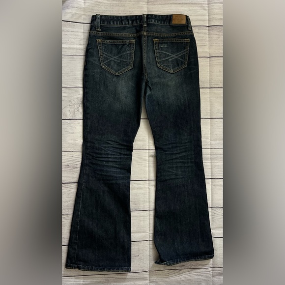 Aeropostale Women’s Hailey Flare Distressed Dark Denim Jeans. NEW without tags. - Picture 2 of 12